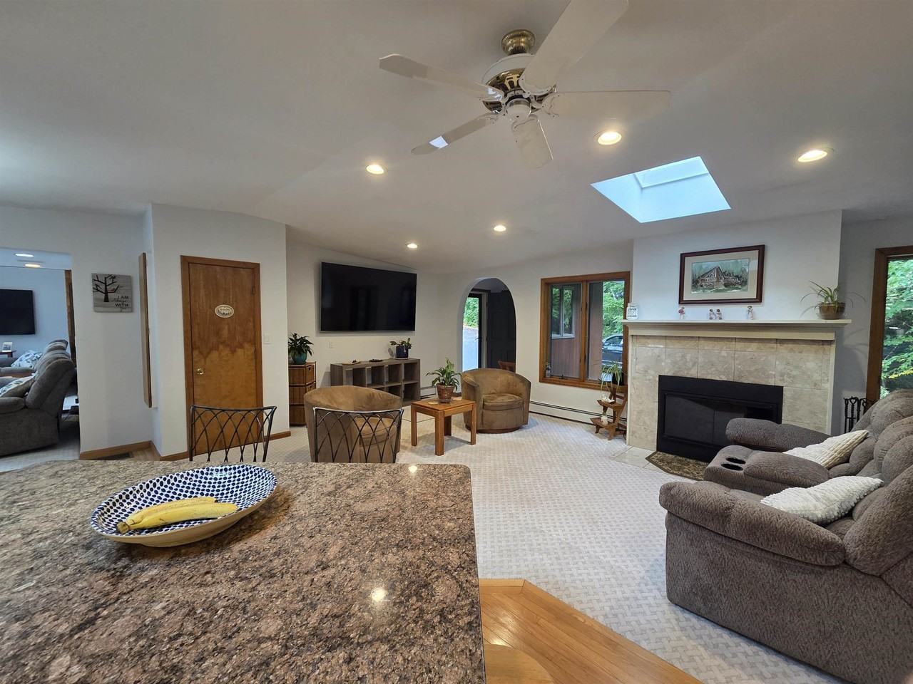 10 Bull Moose Rd - Photo 5 of 42