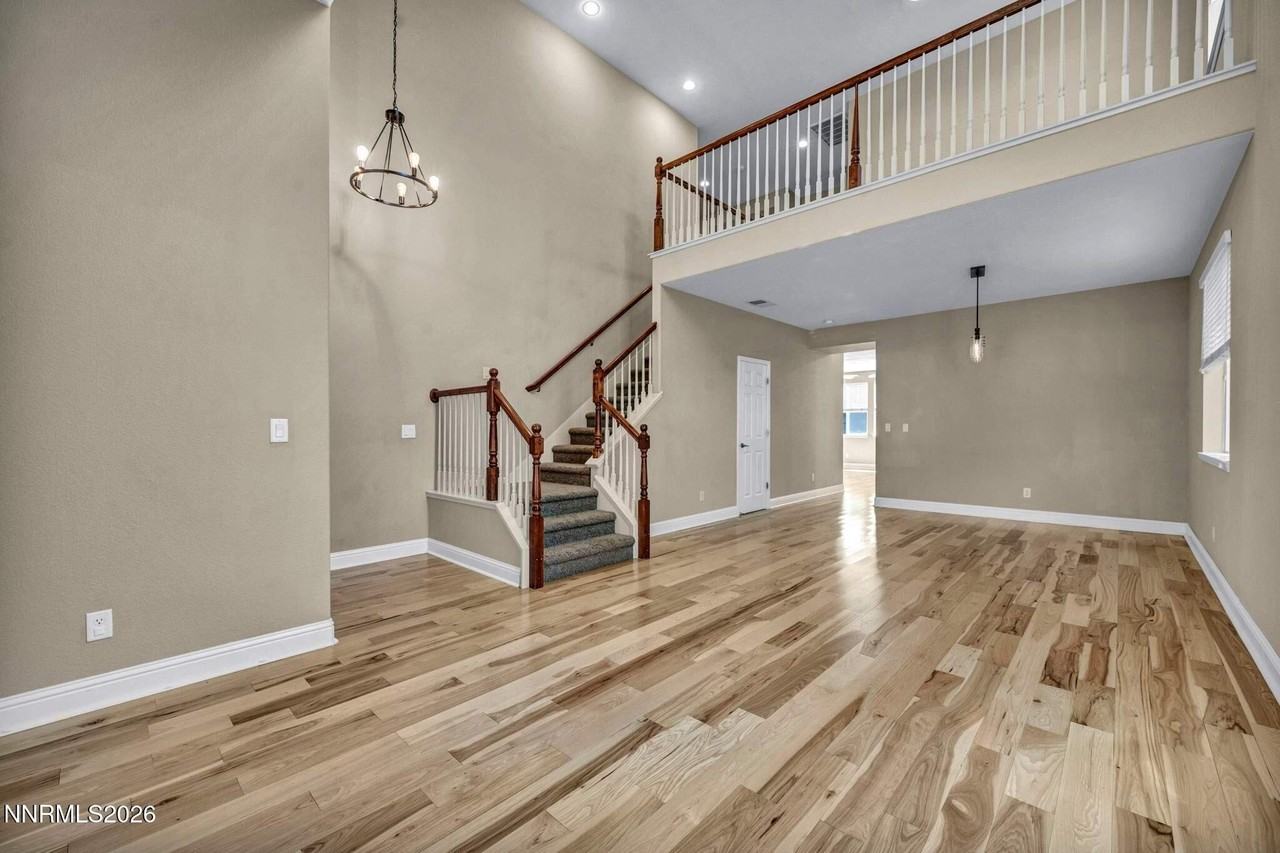 520 Needles Ct - Photo 6 of 20