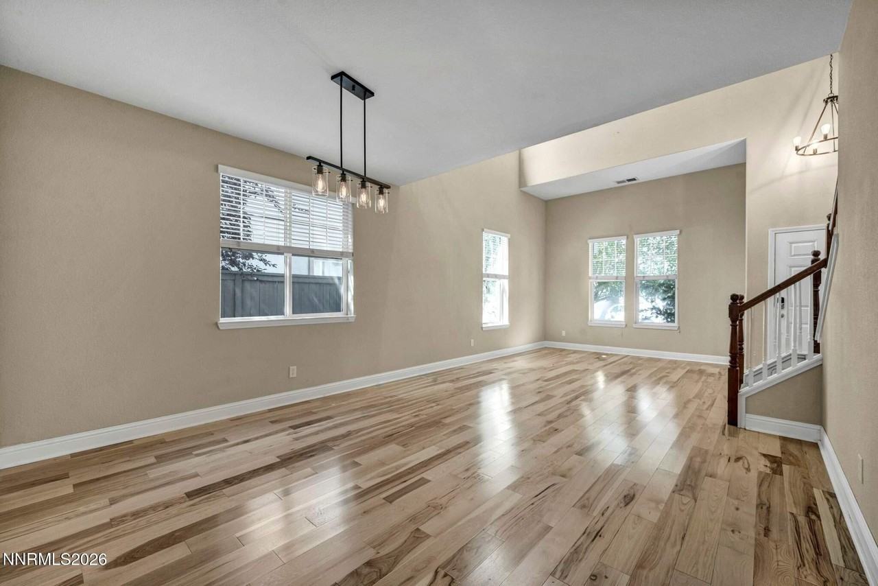 520 Needles Ct - Photo 7 of 20