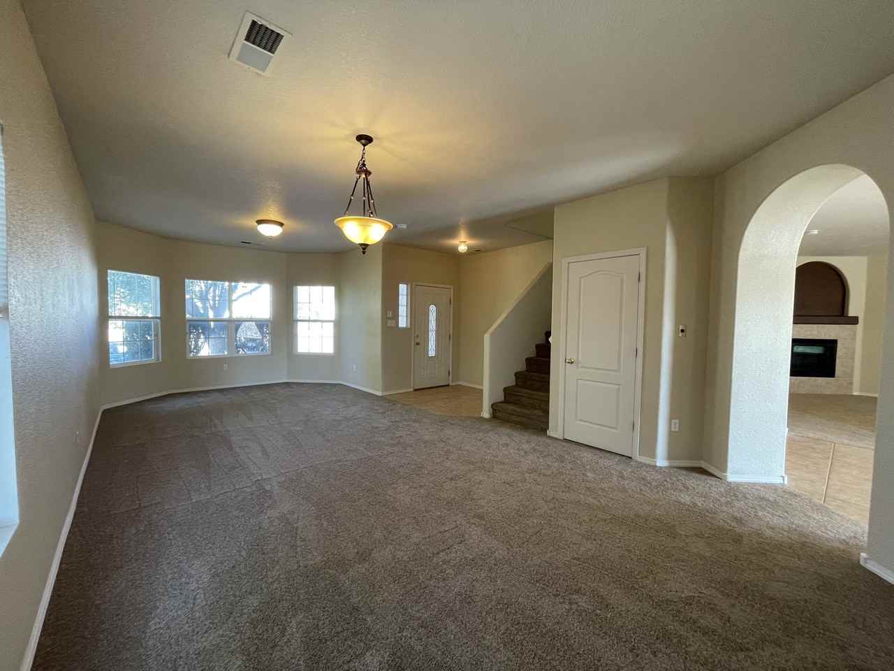 3200 Ocate Meadows Ct Ne #1 - Photo 4 of 29
