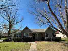 featured image of 2101 Pueblo Dr