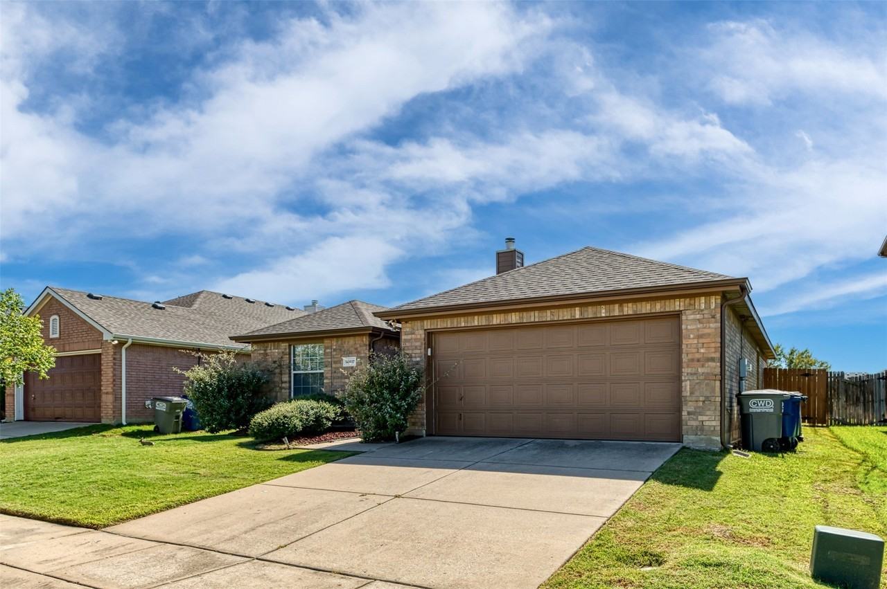 14617 Eaglemont Dr - Photo 3 of 29