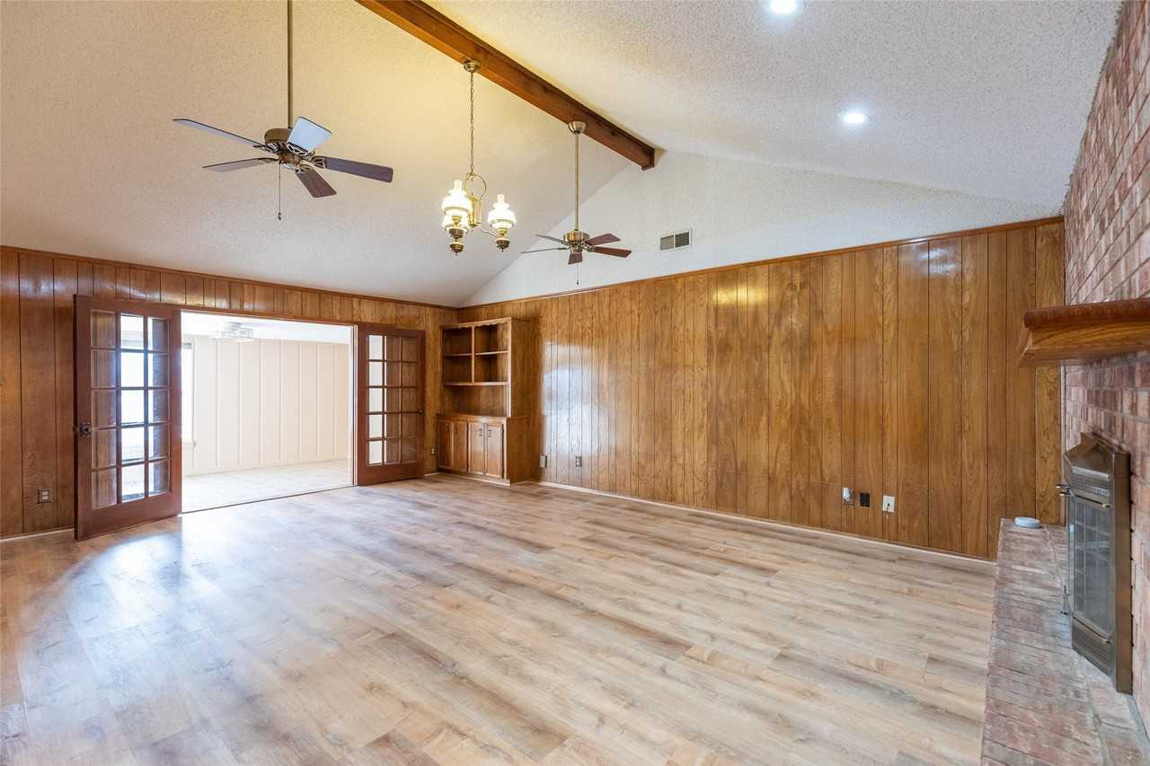 2025 Lytle Trl - Photo 6 of 36