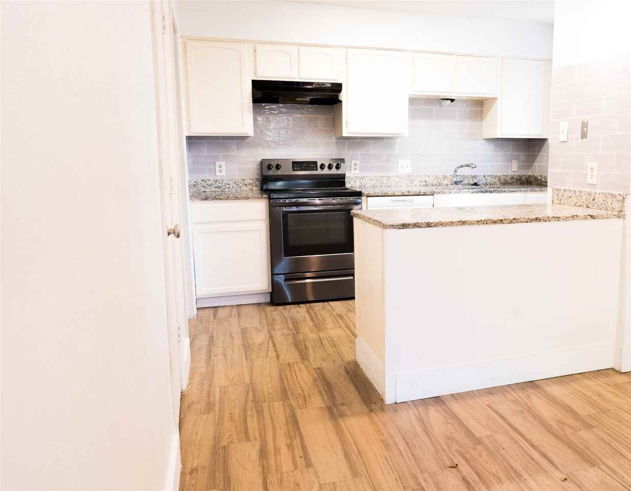 2904 S Fielder Rd - Photo 5 of 21