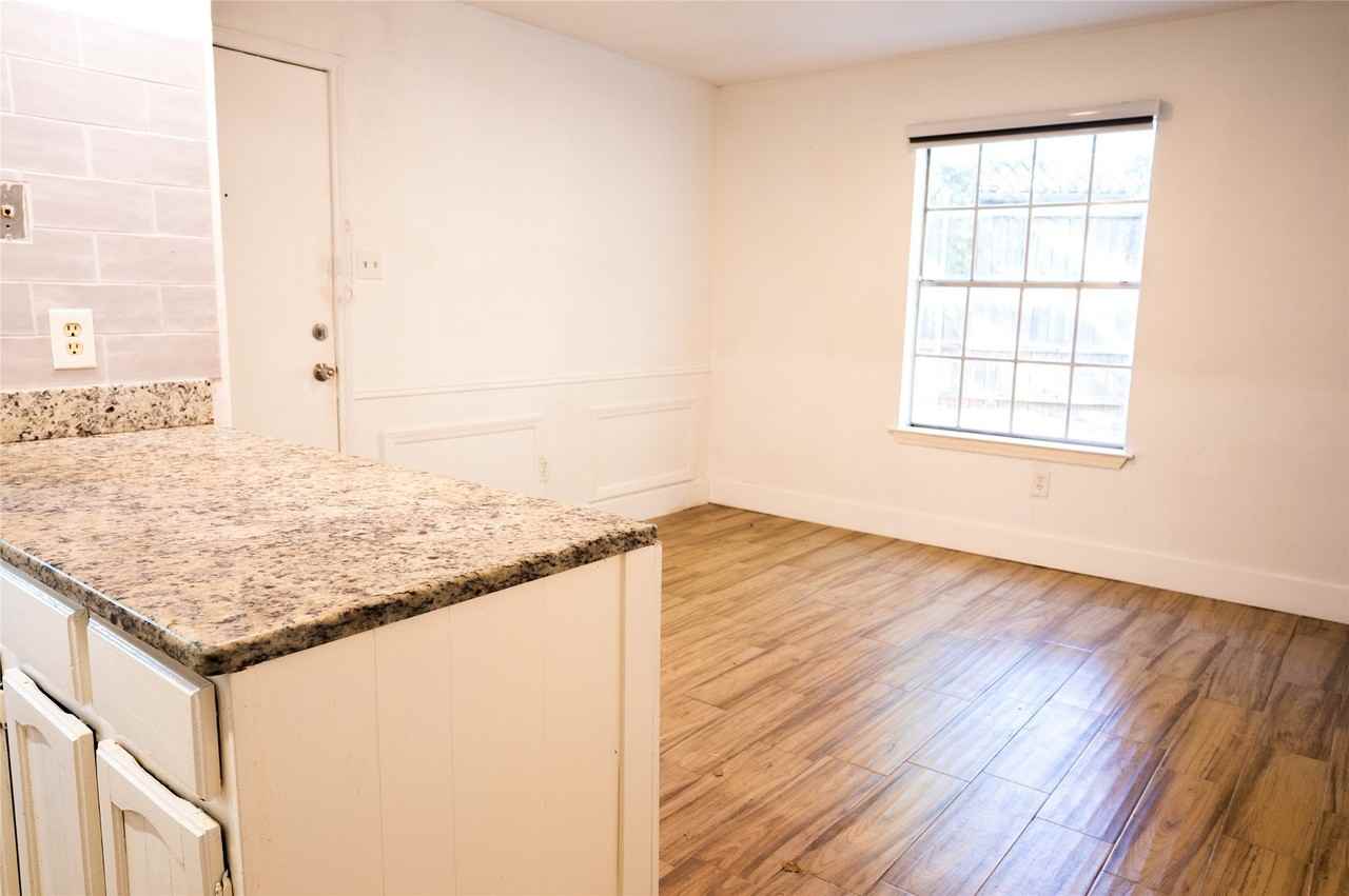 2904 S Fielder Rd - Photo 6 of 21