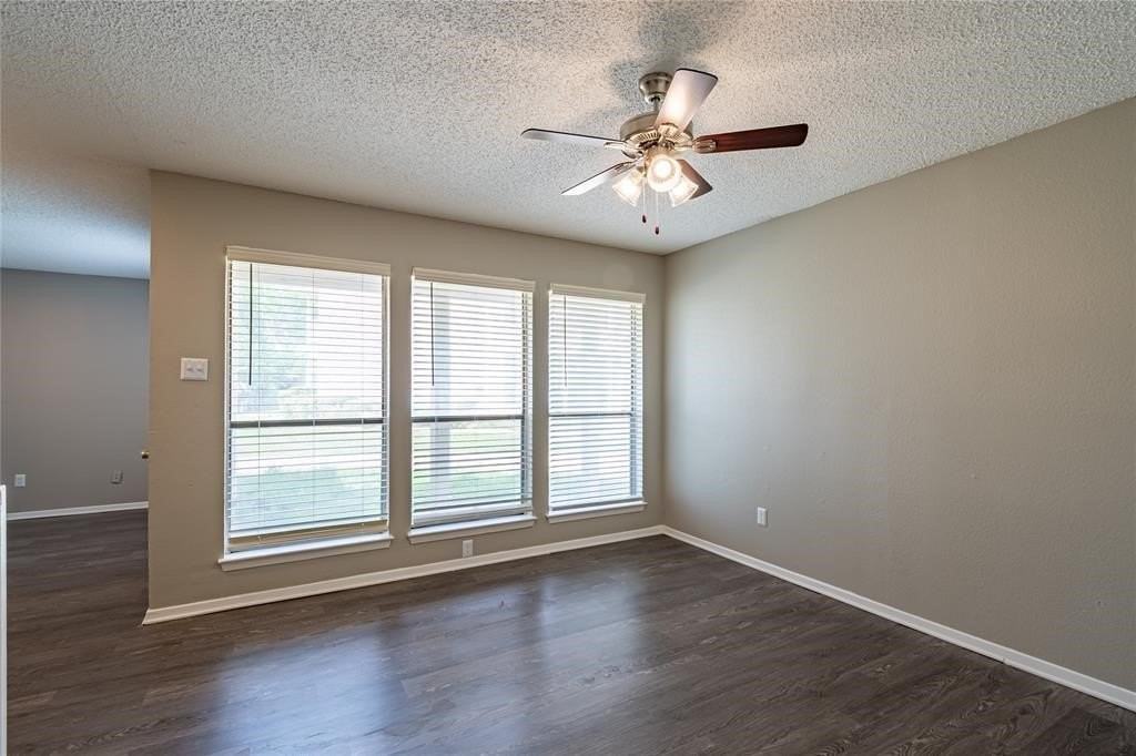 808 Treadwell Ct #808A - Photo 6 of 12