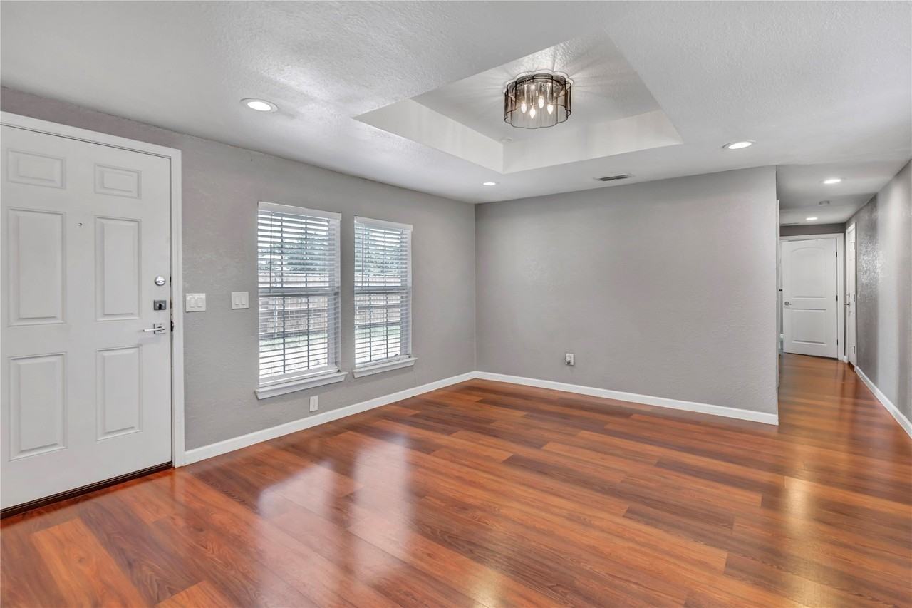 4405 Ray White Rd - Photo 6 of 27