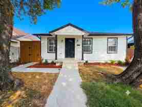914 Ne 17th St - Photo 1 of 1
