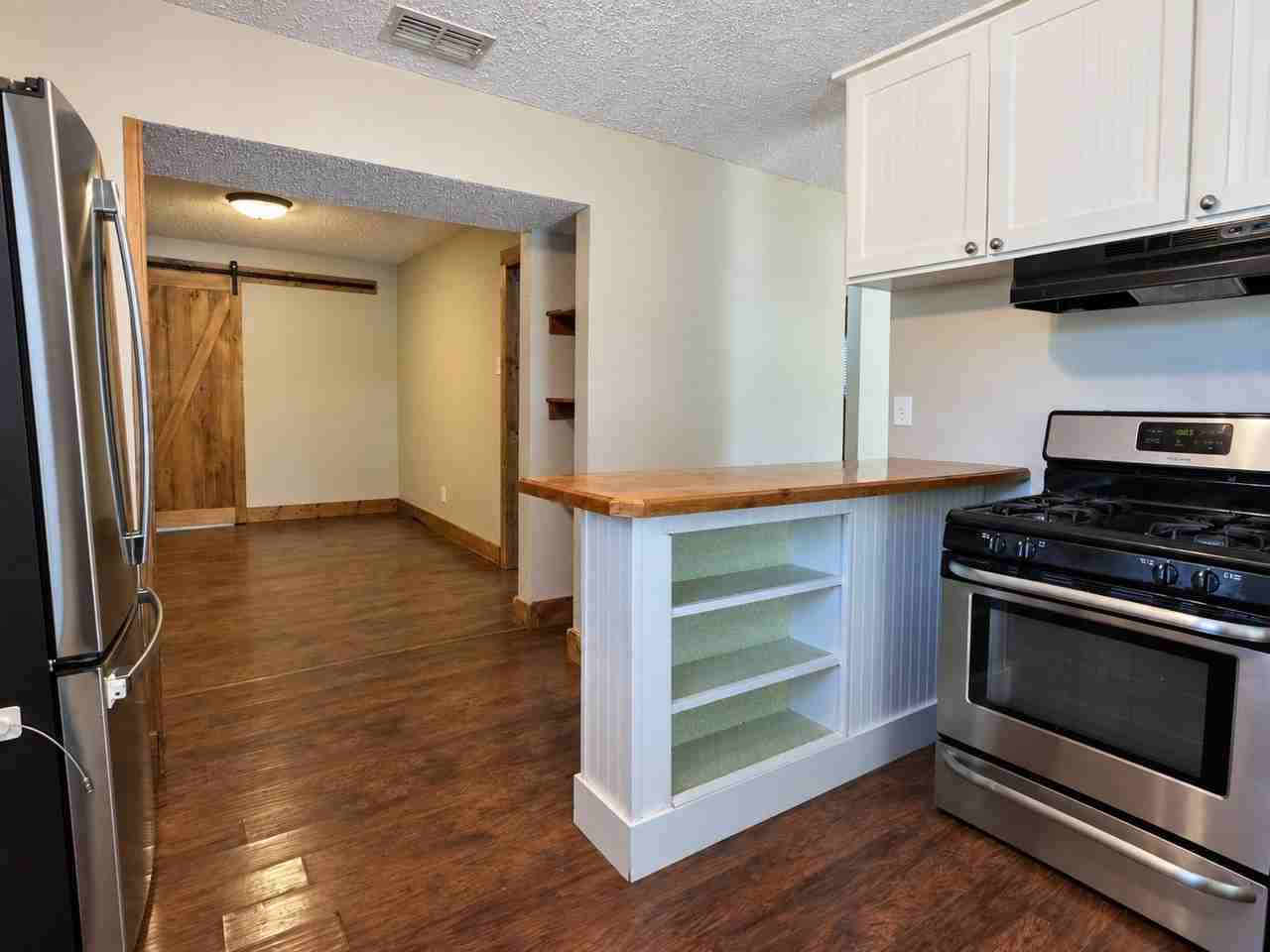 636 E Columbia Dr - Photo 5 of 18