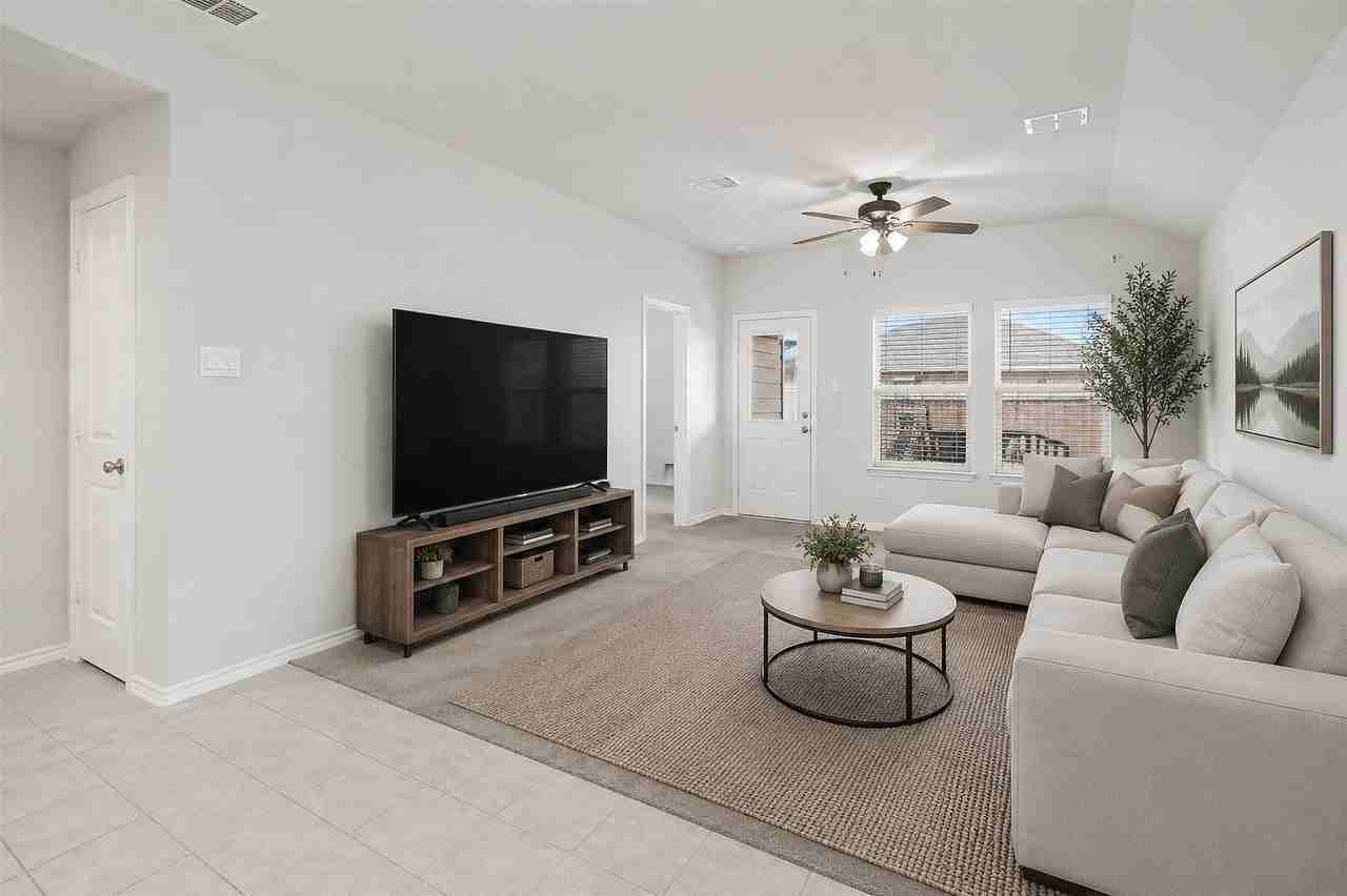 125 Running River Dr - Photo 6 of 10
