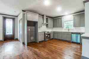 featured image of 3601 Henry St