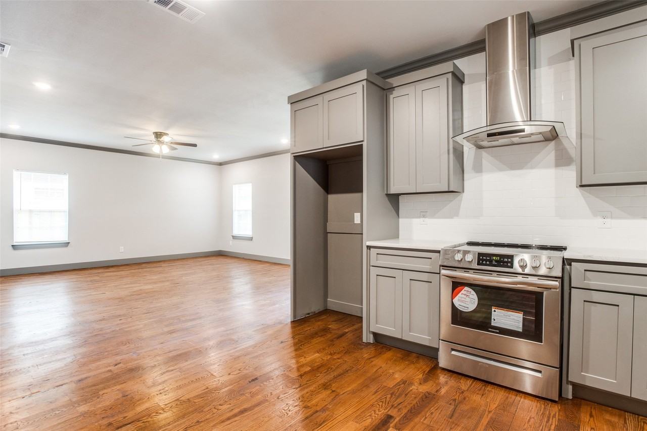 3601 Henry St - Photo 6 of 24