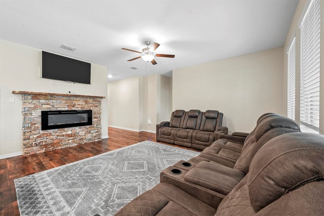 116 Mills Dr - Photo 5 of 29