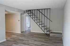 2415 S Graham Dr - Photo 5 of 10