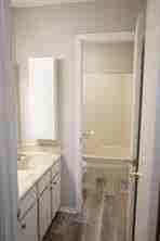 2415 S Graham Dr - Photo 7 of 10