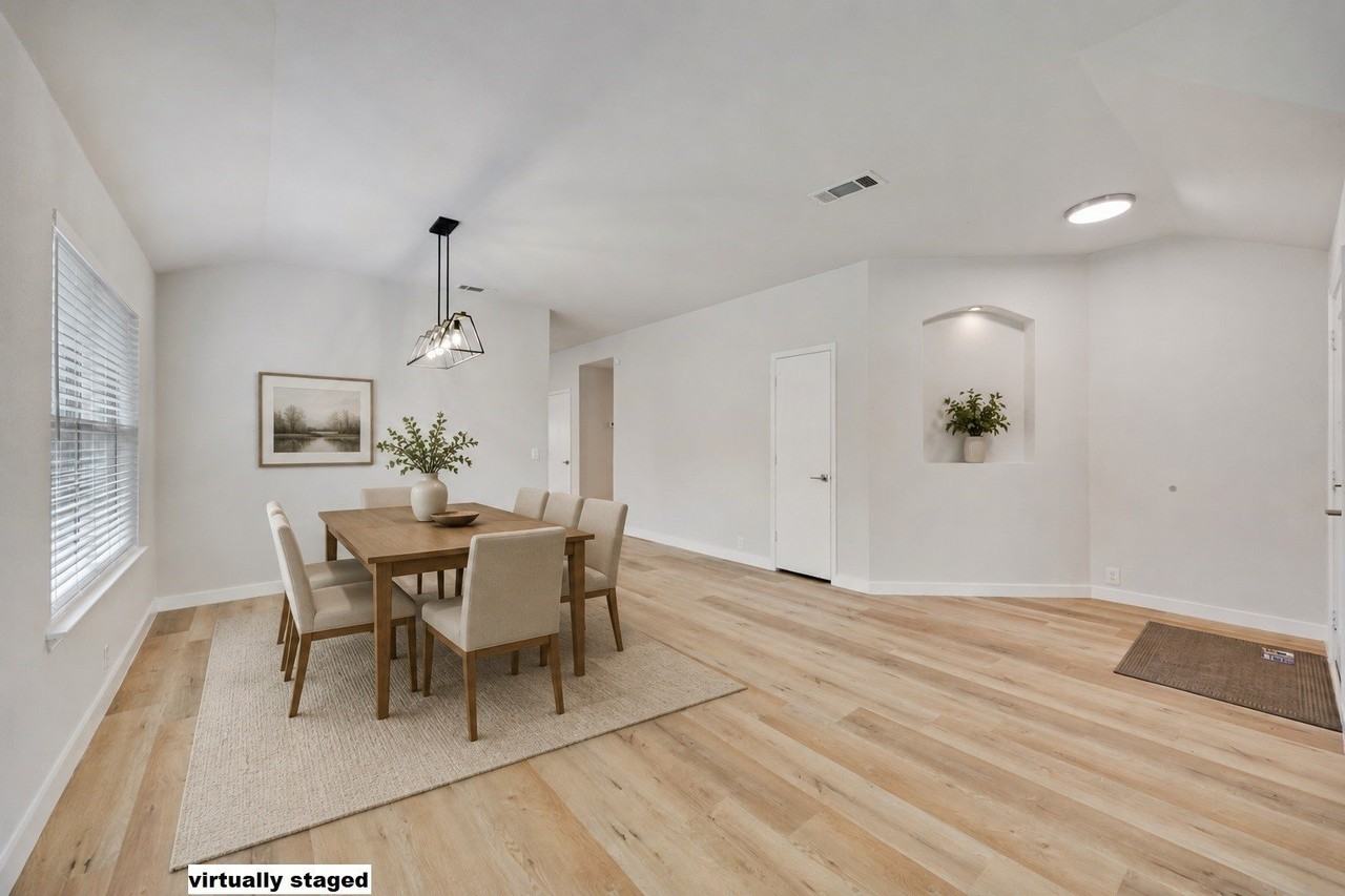 7127 Larkin Dr - Photo 5 of 21