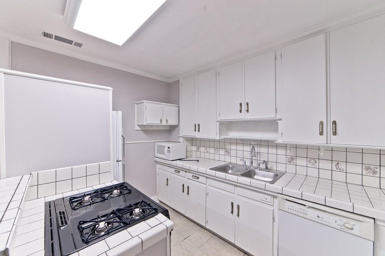 6020 Llano Ave - Photo 7 of 17