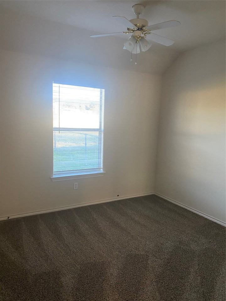 123 Sunburst Ct - Photo 5 of 8