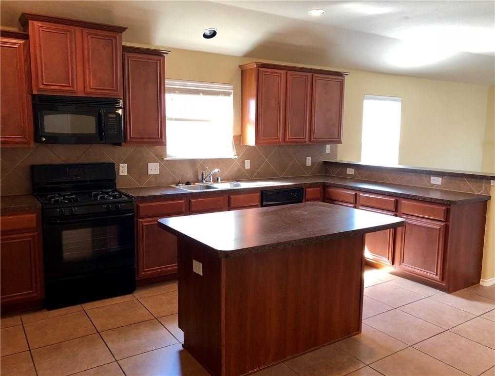 1104 Kaufman Rd - Photo 5 of 14