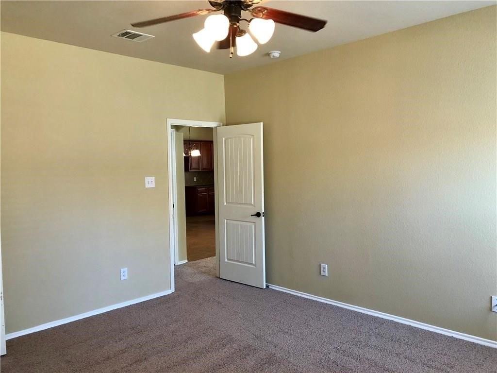 1104 Kaufman Rd - Photo 6 of 14