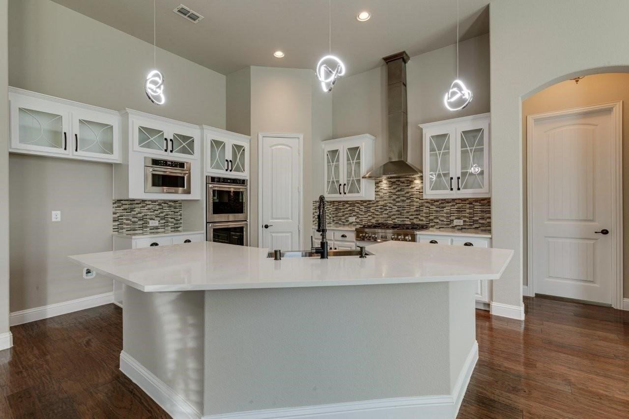 13788 El Toro Rd - Photo 3 of 38