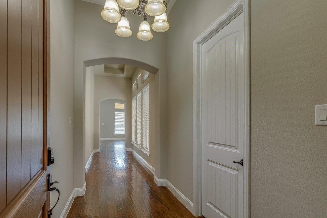 13788 El Toro Rd - Photo 5 of 38