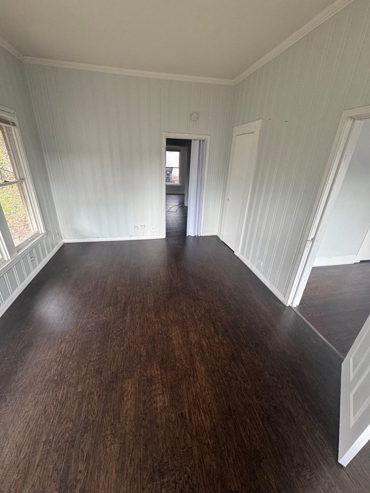 2025 Morrow Ave - Photo 6 of 11