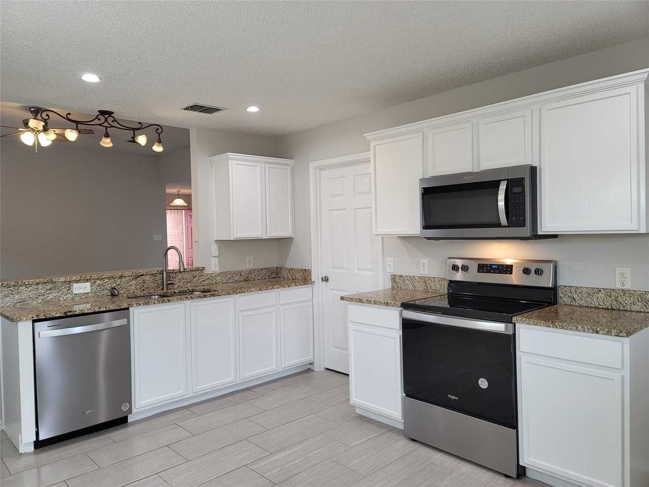 1706 Willow Way - Photo 5 of 13