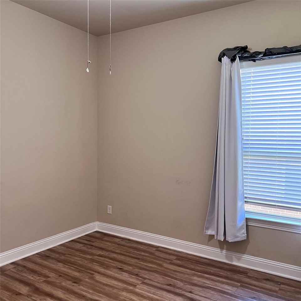 3820 Riversdale Rd - Photo 7 of 17