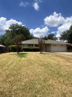 featured image of 2513 Poppy Ln