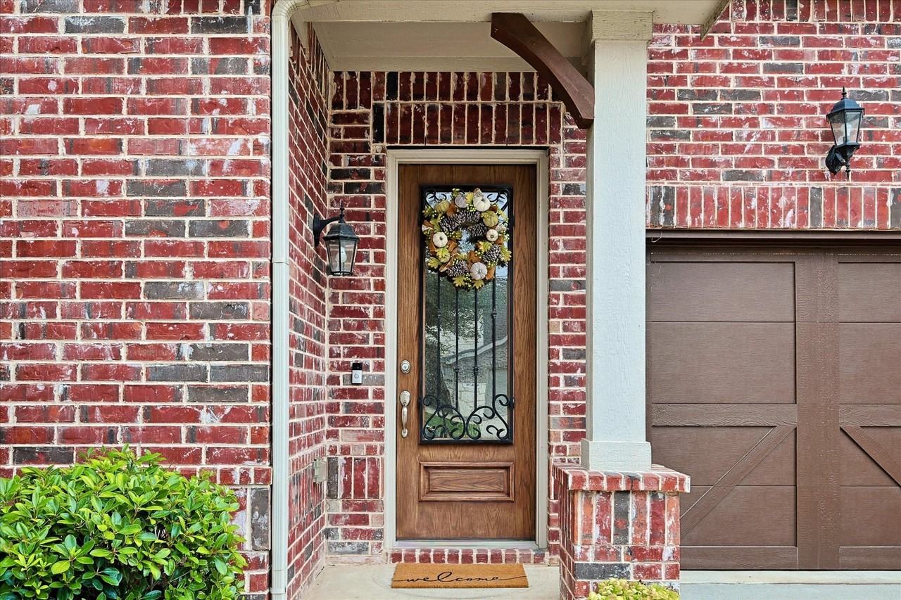 4332 Old Grove Way - Photo 2 of 33
