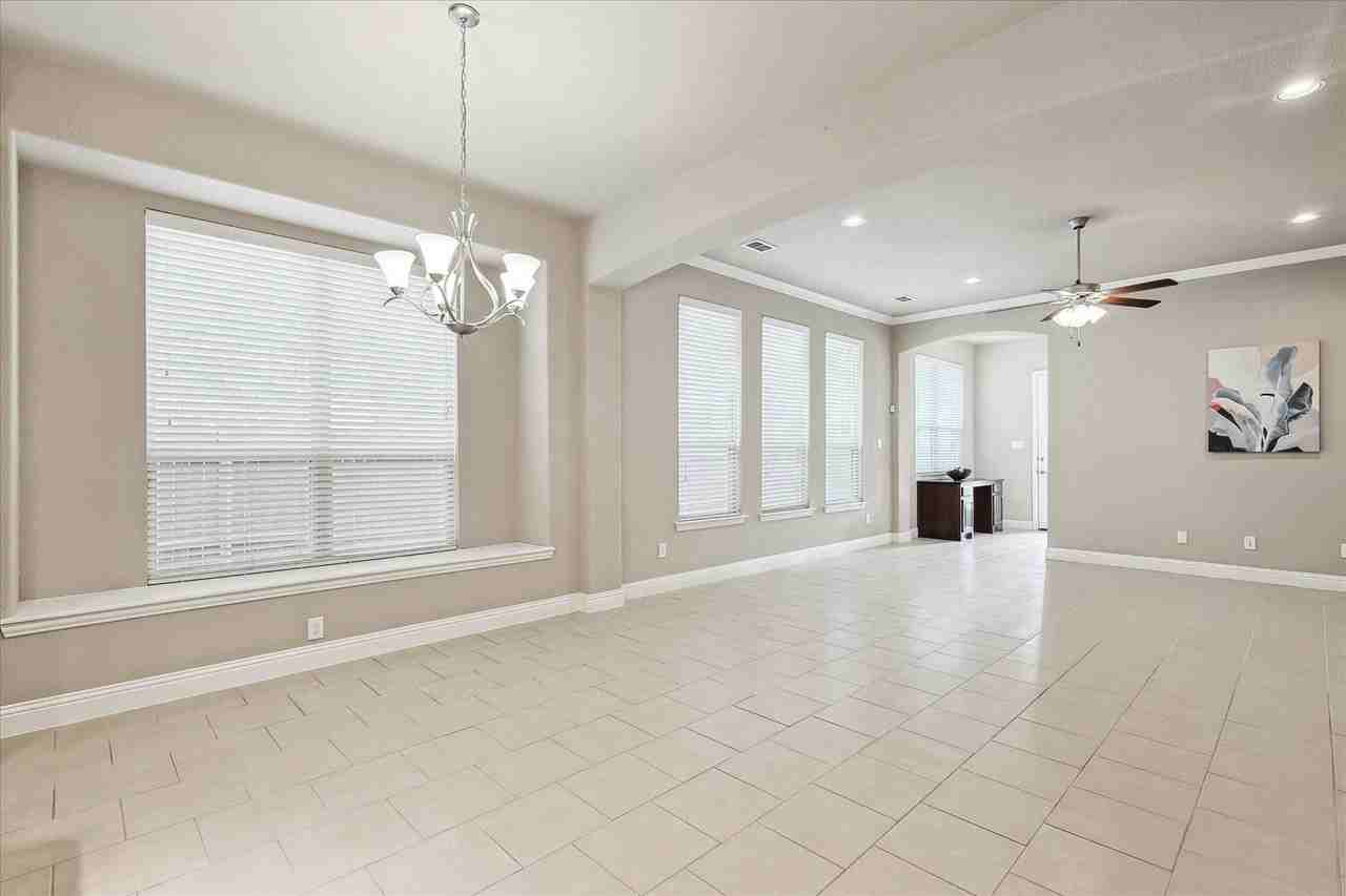 4332 Old Grove Way - Photo 4 of 33
