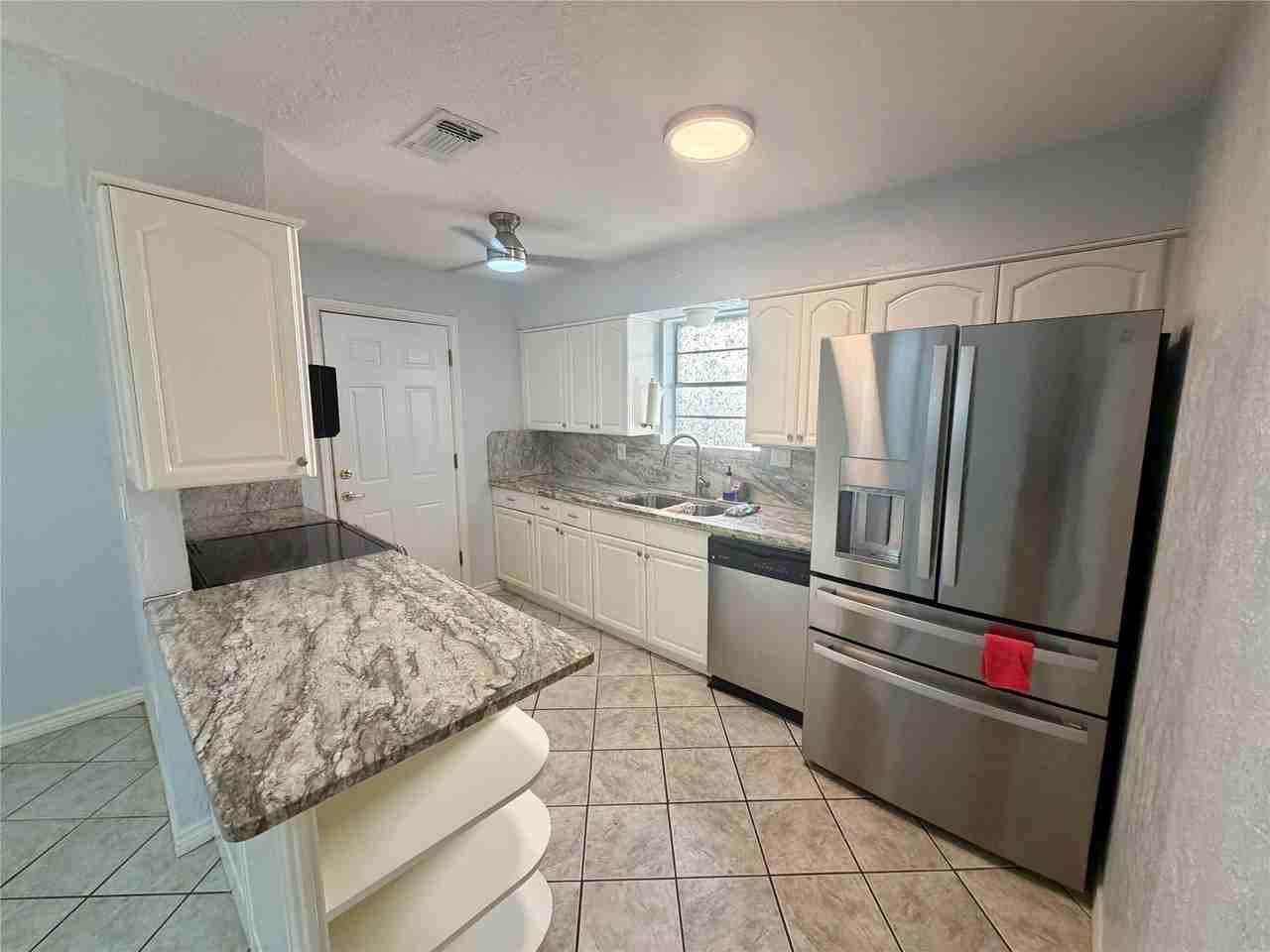 608 Coronado Dr - Photo 6 of 26