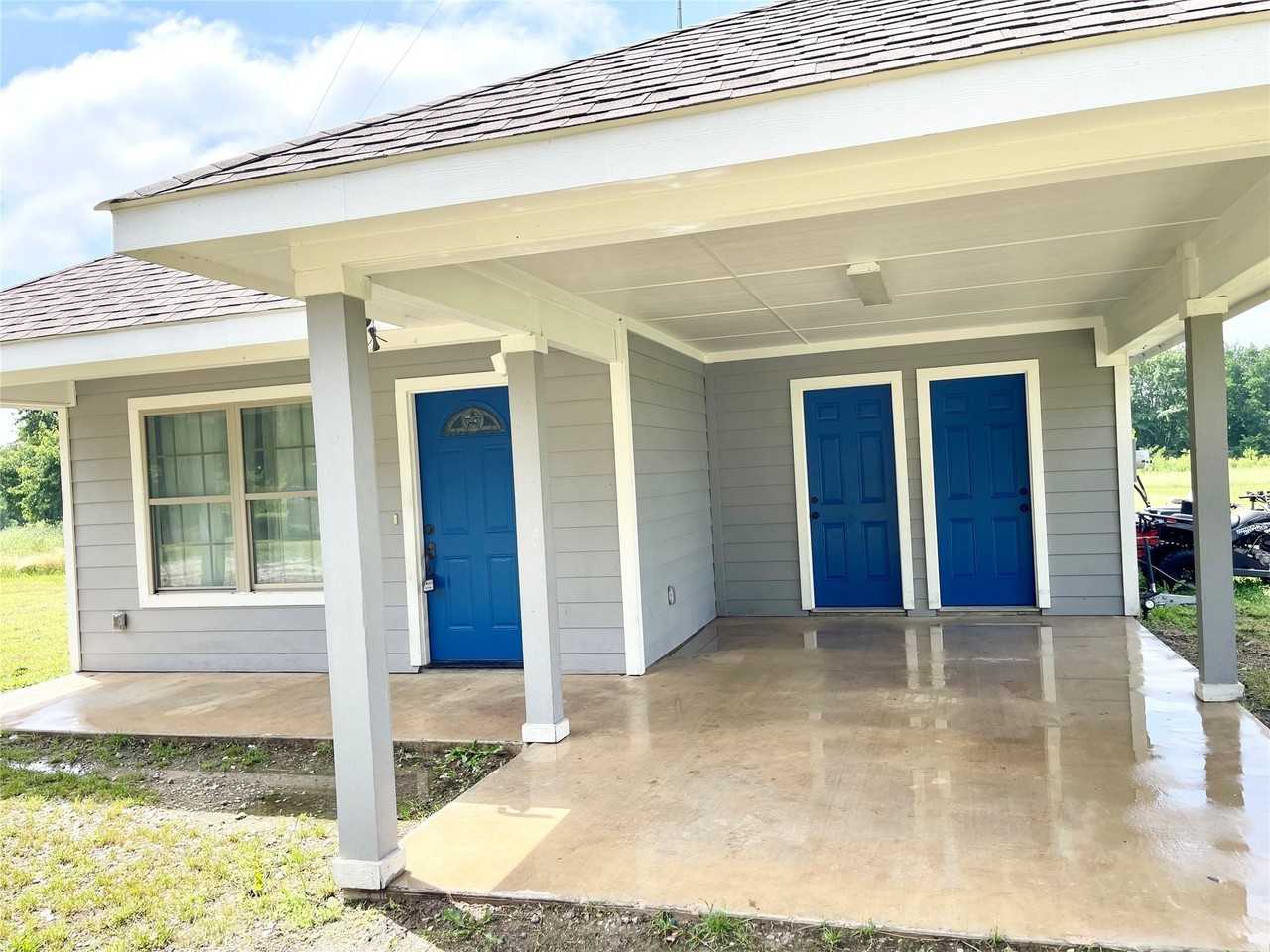 1581 County Road 1079 - Photo 7 of 36