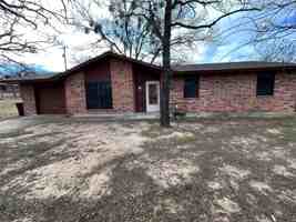featured image of 301 Walnut Ave