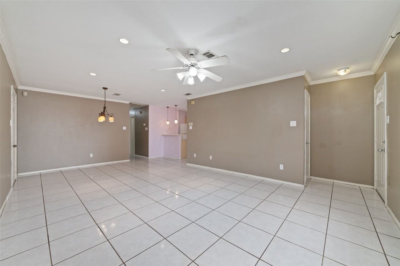 3306 Garrison Ct - Photo 5 of 22