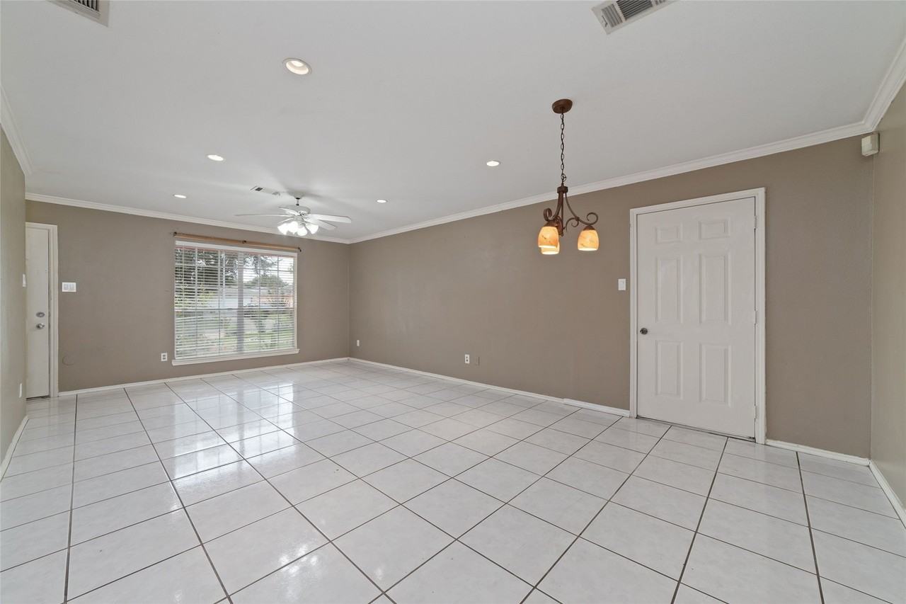 3306 Garrison Ct - Photo 6 of 22