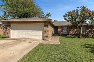 featured image of 1633 Bette Dr