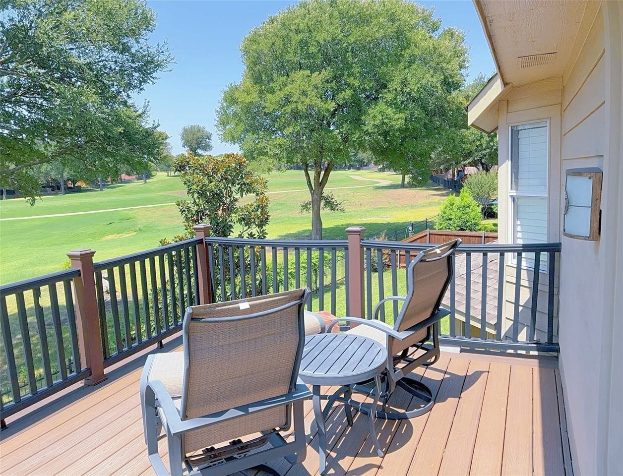 5203 Quail Creek Dr - Photo 2 of 33