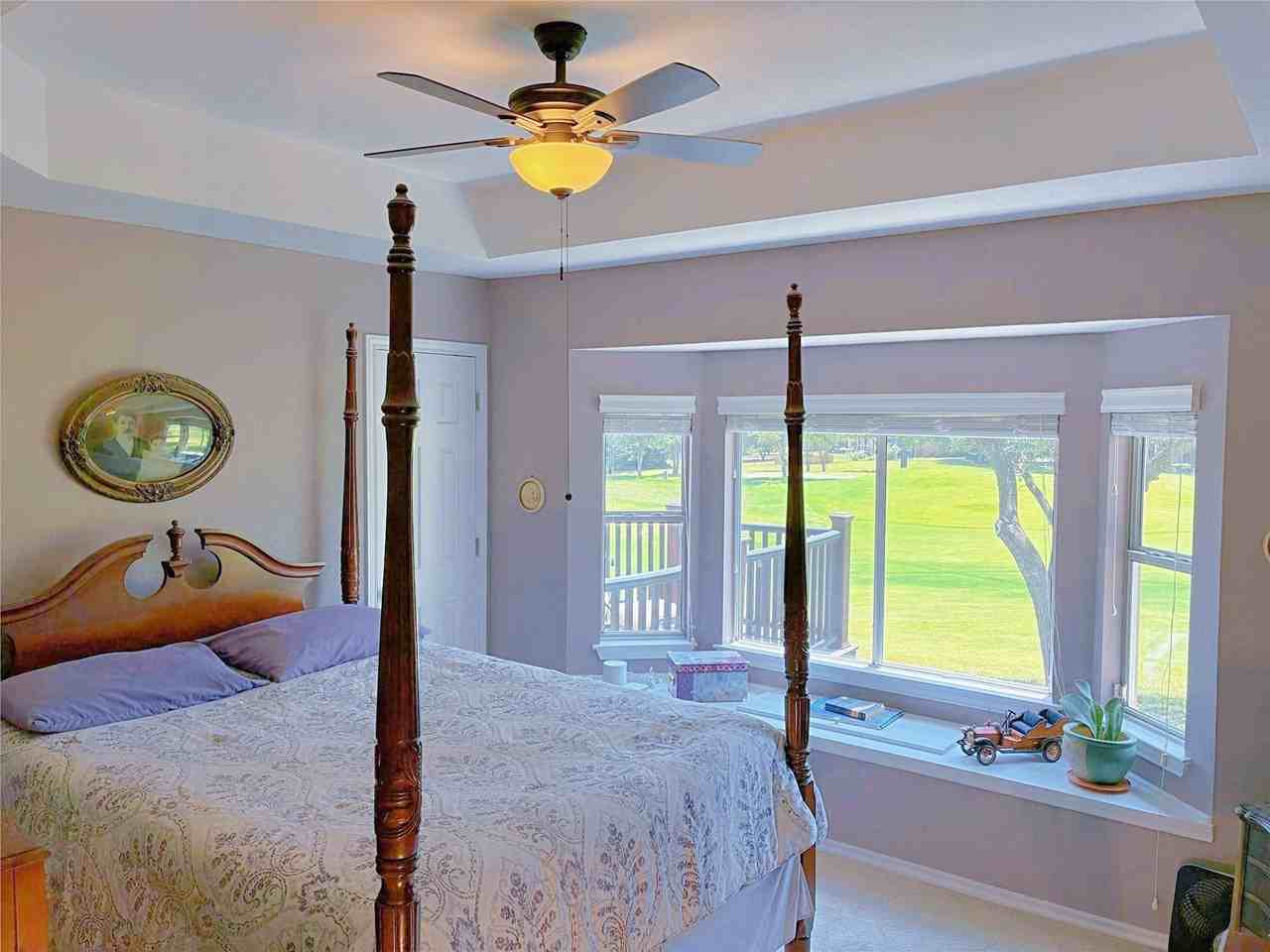 5203 Quail Creek Dr - Photo 7 of 33