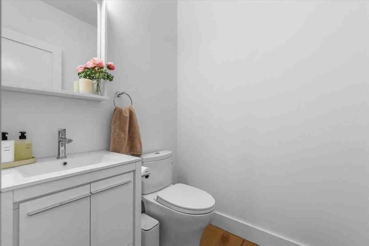 17 Wooded Oak Ln - Photo 4 of 42