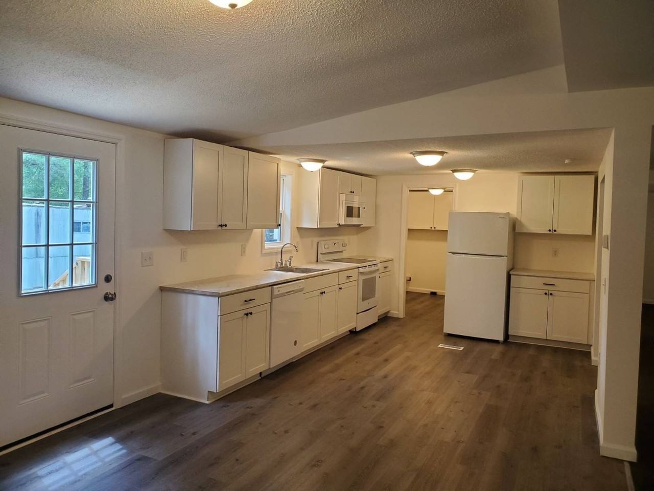 515 Swinson Rd - Photo 3 of 6