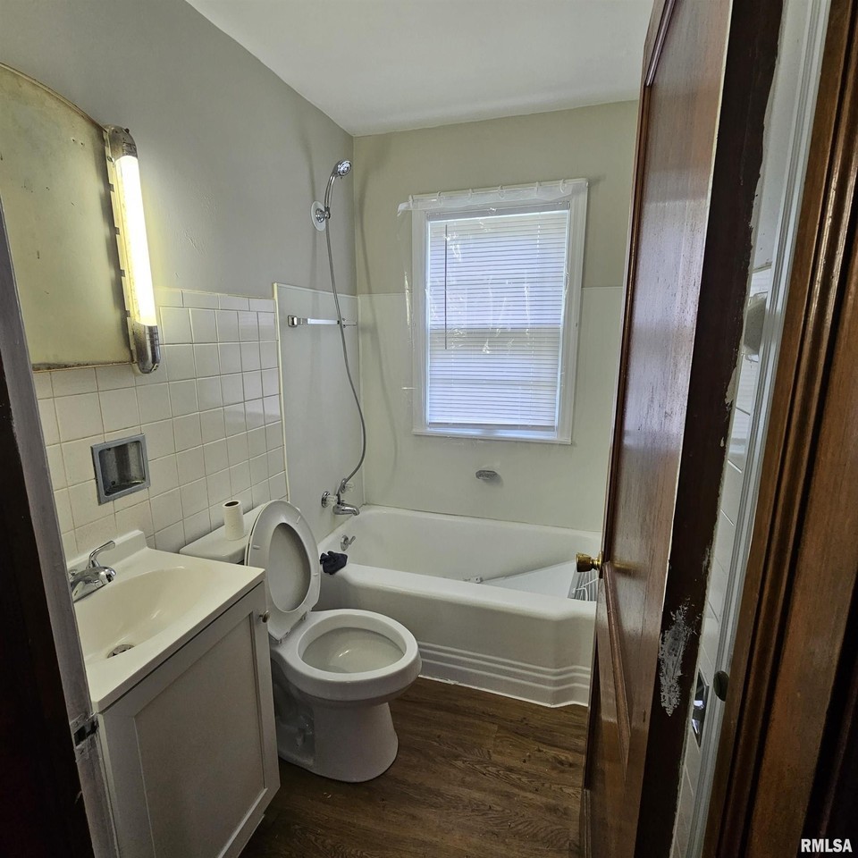 3009 W Krause Ave - Photo 6 of 19