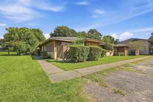 featured image of 8160 Stonebrook Dr #B