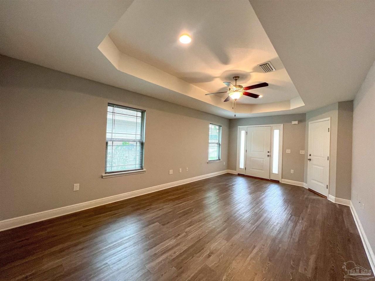 437 Evening Falls Dr - Photo 4 of 23