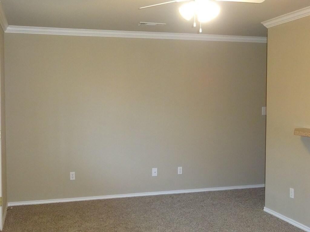 404 W Pine Ave #A - Photo 3 of 12