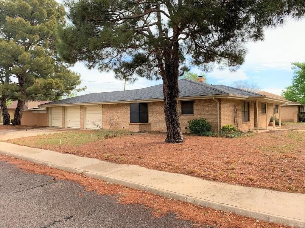 4018 Angelina Dr - Photo 3 of 20