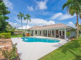 1561 Shorelands Dr E - Photo 1 of 1
