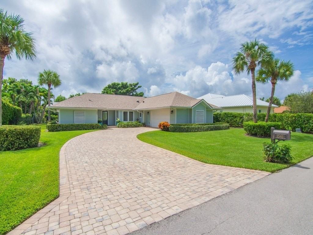 1561 Shorelands Dr E - Photo 2 of 36