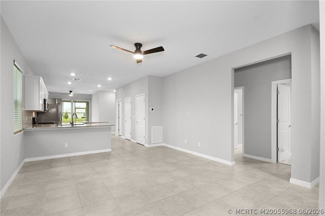 10214 Sw Captiva Dr - Photo 6 of 50